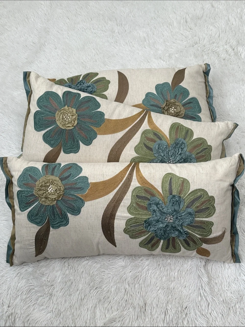 🌴 Set of 3 Pier 1 Throw Pillows